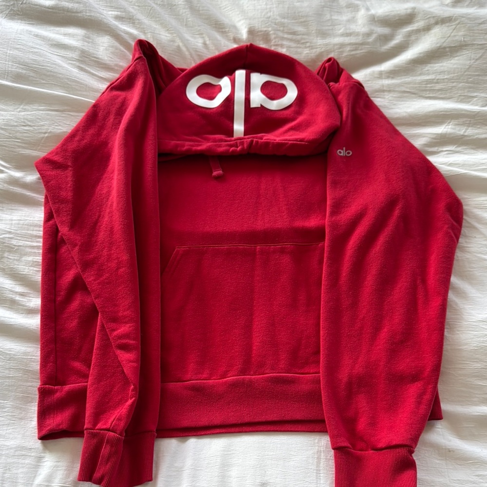 ALO Yoga Crimson Hoodie